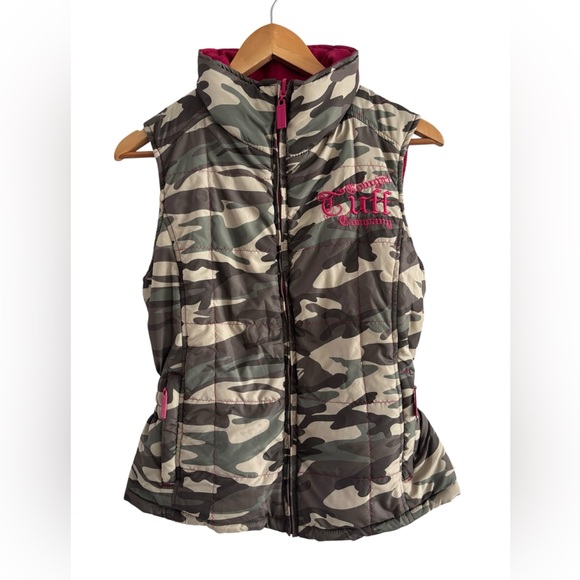 Cowgirl Tuff Jackets & Blazers - Cowgirl Tuff camo Never Give Up vest. M. Hot pink accents and lining. Preloved